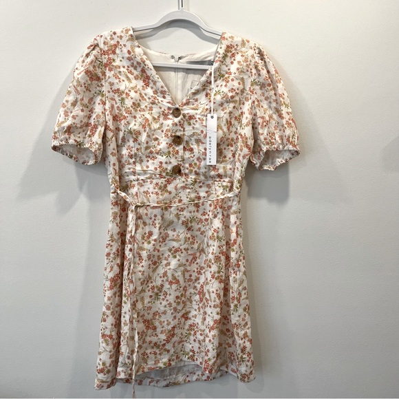 Adelyn Rae Annie Puffed-Sleeve Linen Dress - Picture 2 of 4